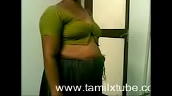 mature indian dress change (new)