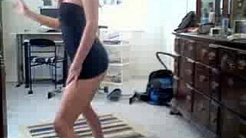 Booty Shaking In Tight Dress - spankbang.org