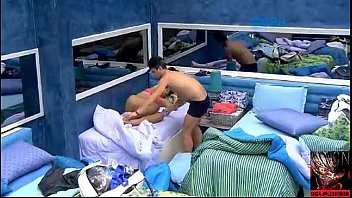 BBB 2015 - Rafael e Talita na madrugada de 07/02