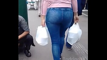 Rico ass of Venezuelan lady