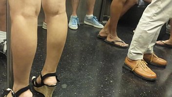 Hot Latina legs on Train