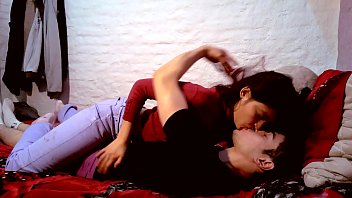 Pareja perfecta teniendo sexo sensual y natural