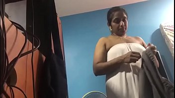 aunty in dress change