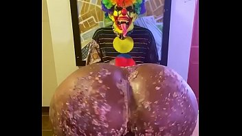 Clown gets dick sucked for his birthday