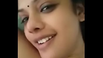 Indian whore sucks a giant desi cock on bed in private